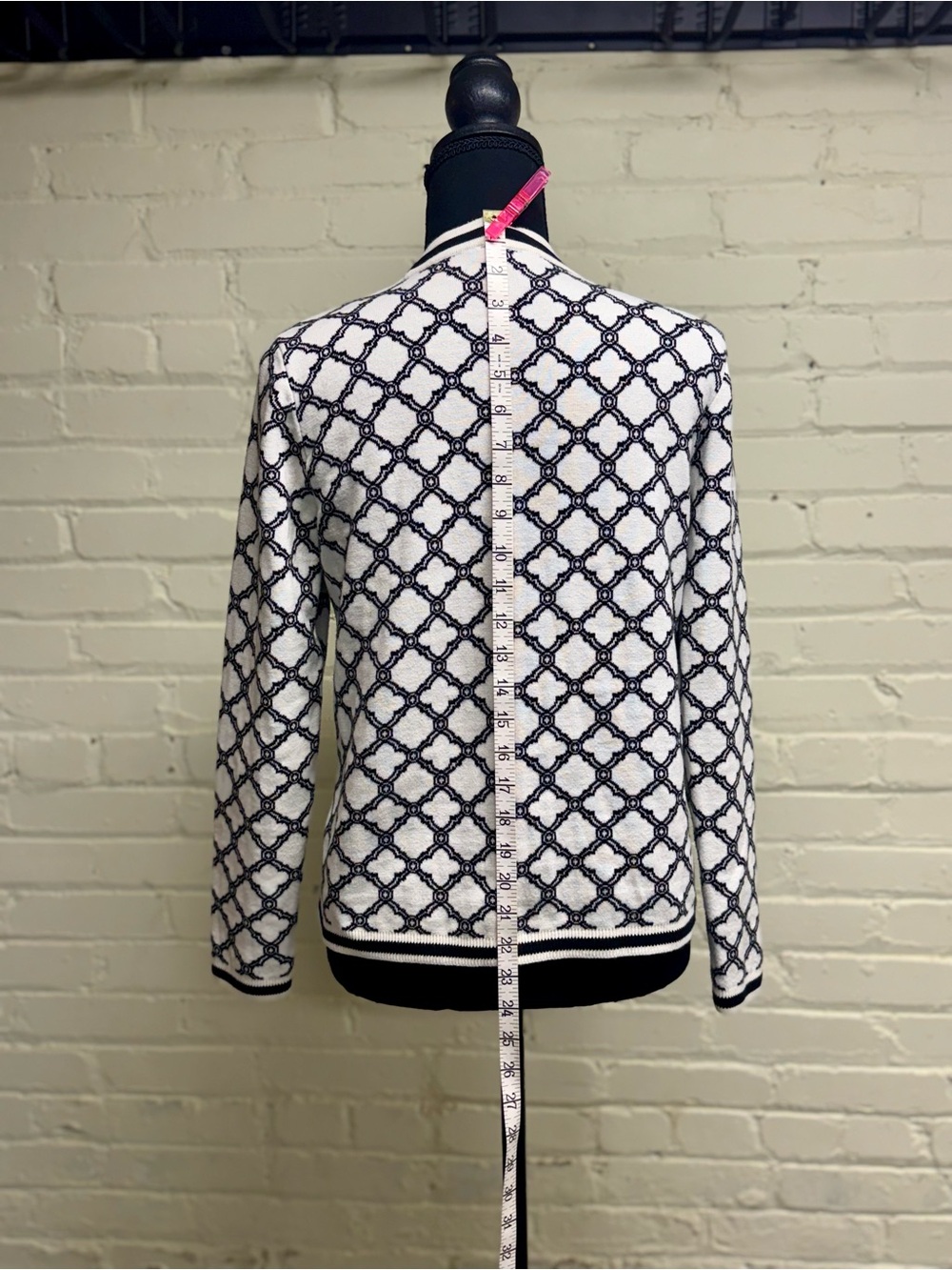 Talbots, Women’s White & Black Lattice Print Sweater, Size Small - Picture 8 of 12